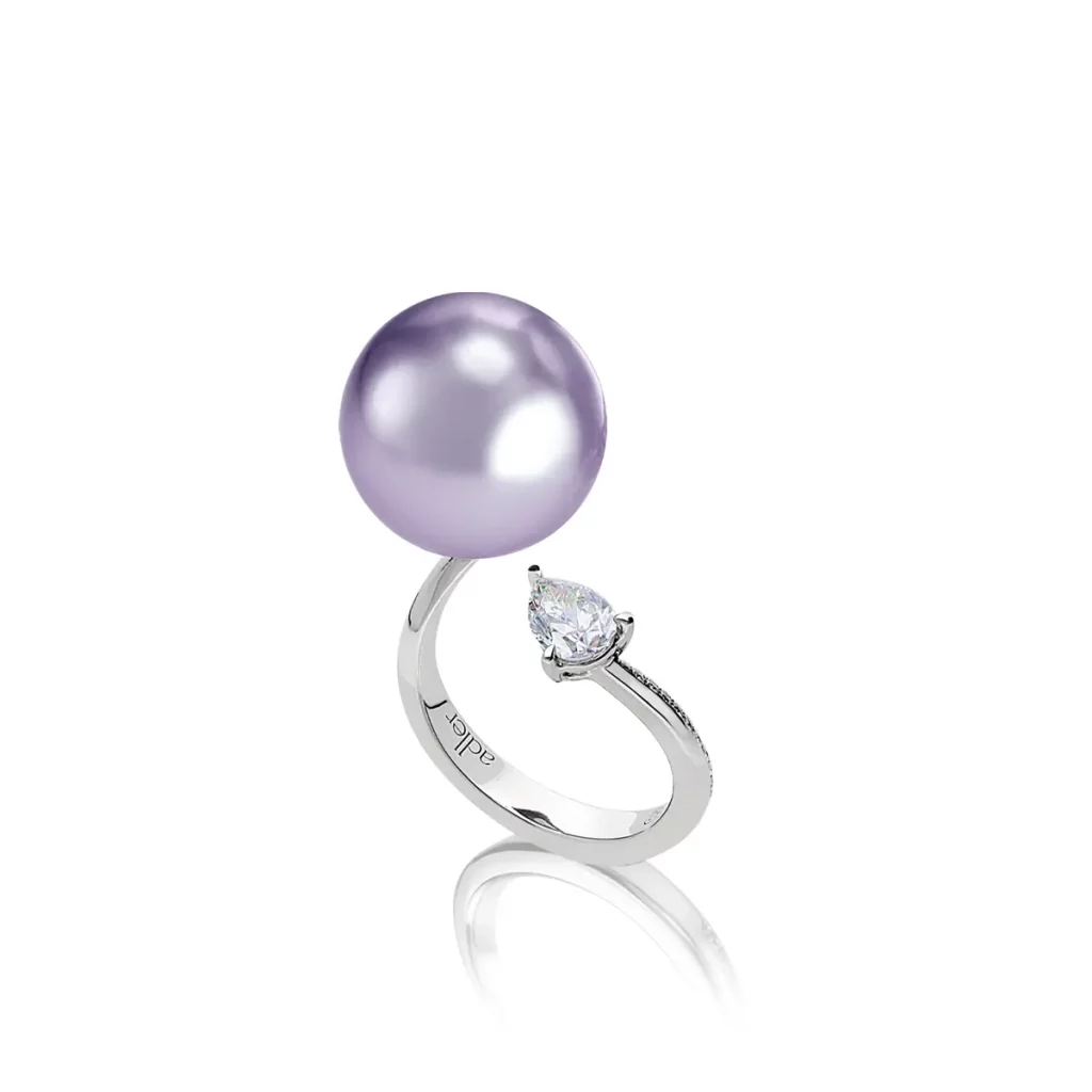 Pearl Ring by Adler joailliers