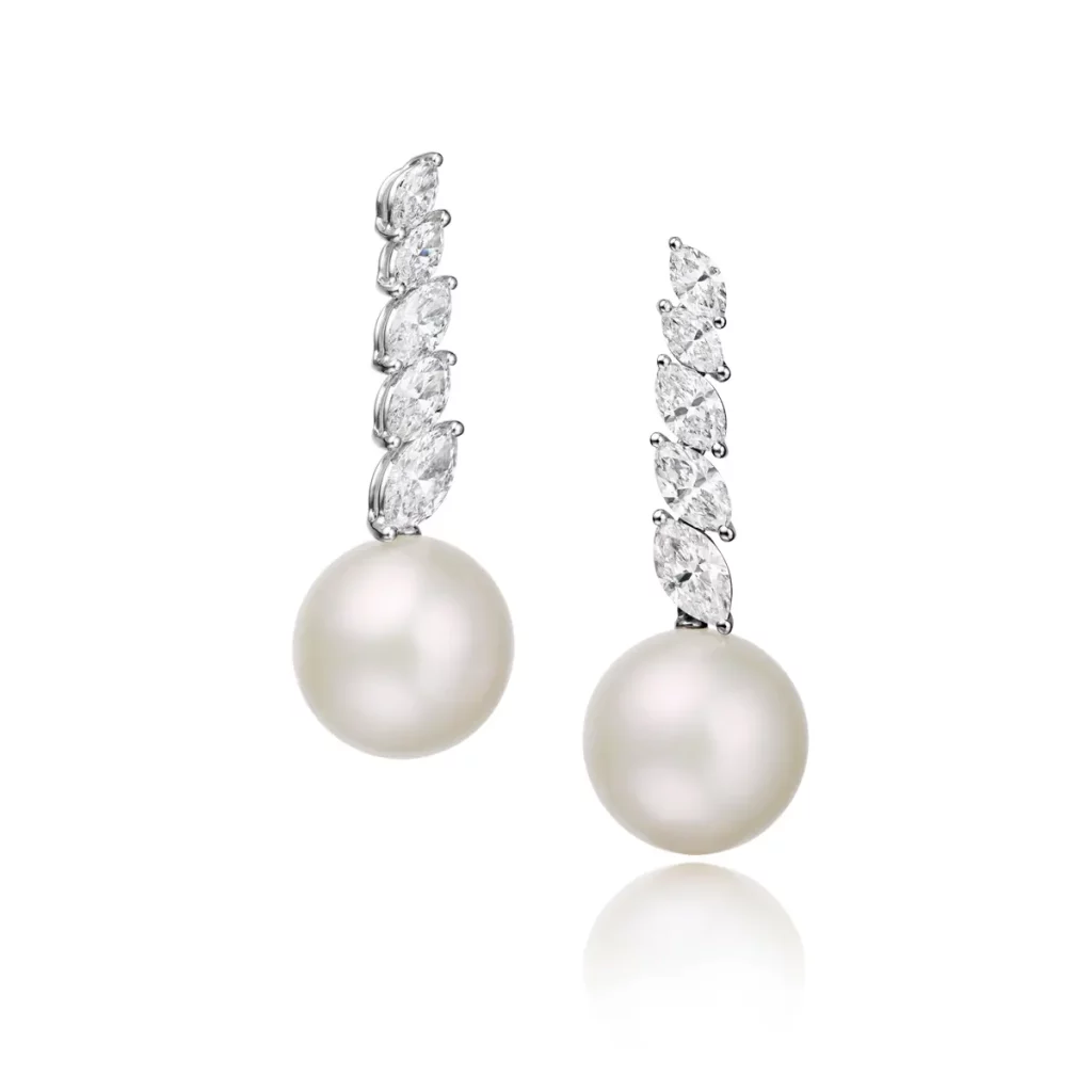 Pearl earrings by Adler Joailliers