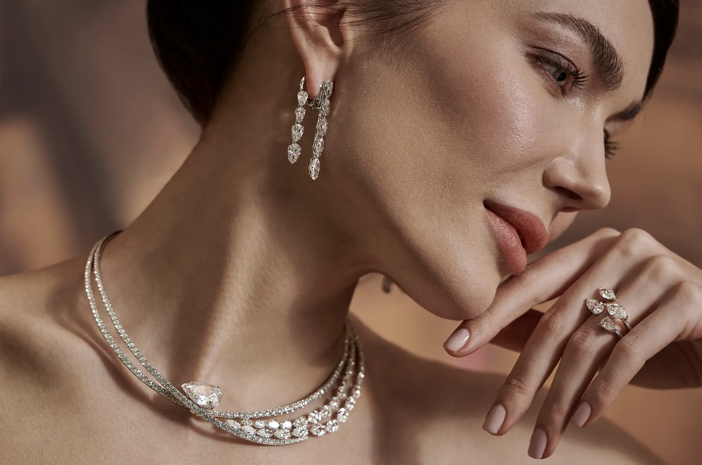 Berceuse high jewellery necklace by Adler Joailliers